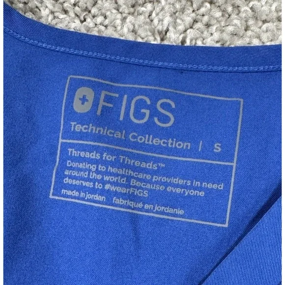 Figs Technical Collection Casma Womens Scrub Top Blue Pockets‎ Small - Picture 2 of 7